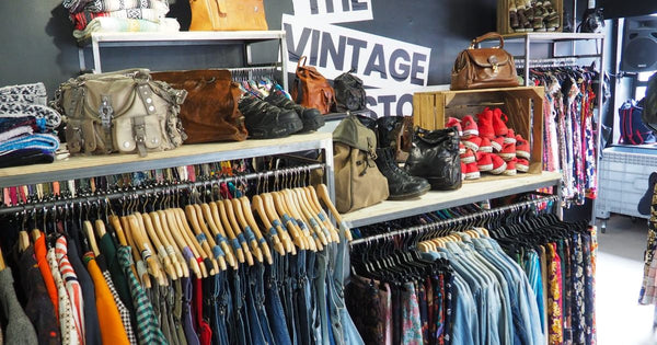 Discover Your Unique Style with Our Wide Selection of Vintage Clothing Online