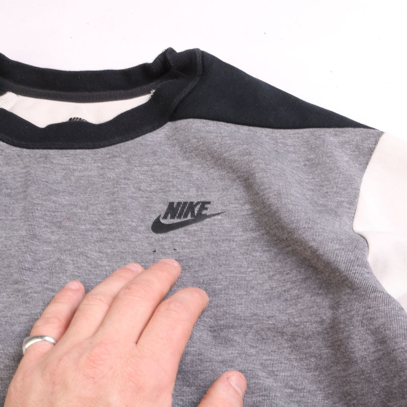 Nike  Swoosh Heavyweight Crewneck Sweatshirt XSmall Grey