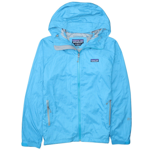 Patagonia Light Blue Hooded Jacket Women’s Medium Zip Pockets Printed Chest Logo Windbreaker
