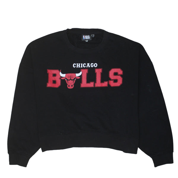 NBA Black Sweatshirt Women’s XLarge Chicago Bulls Printed Logo Crewneck Pullover Top