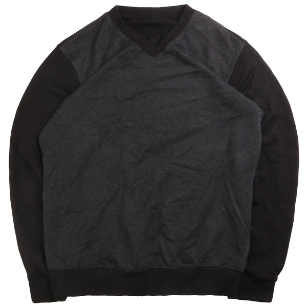 Uniqlo  V Neck Plain Sweatshirt Small (missing sizing label) Black